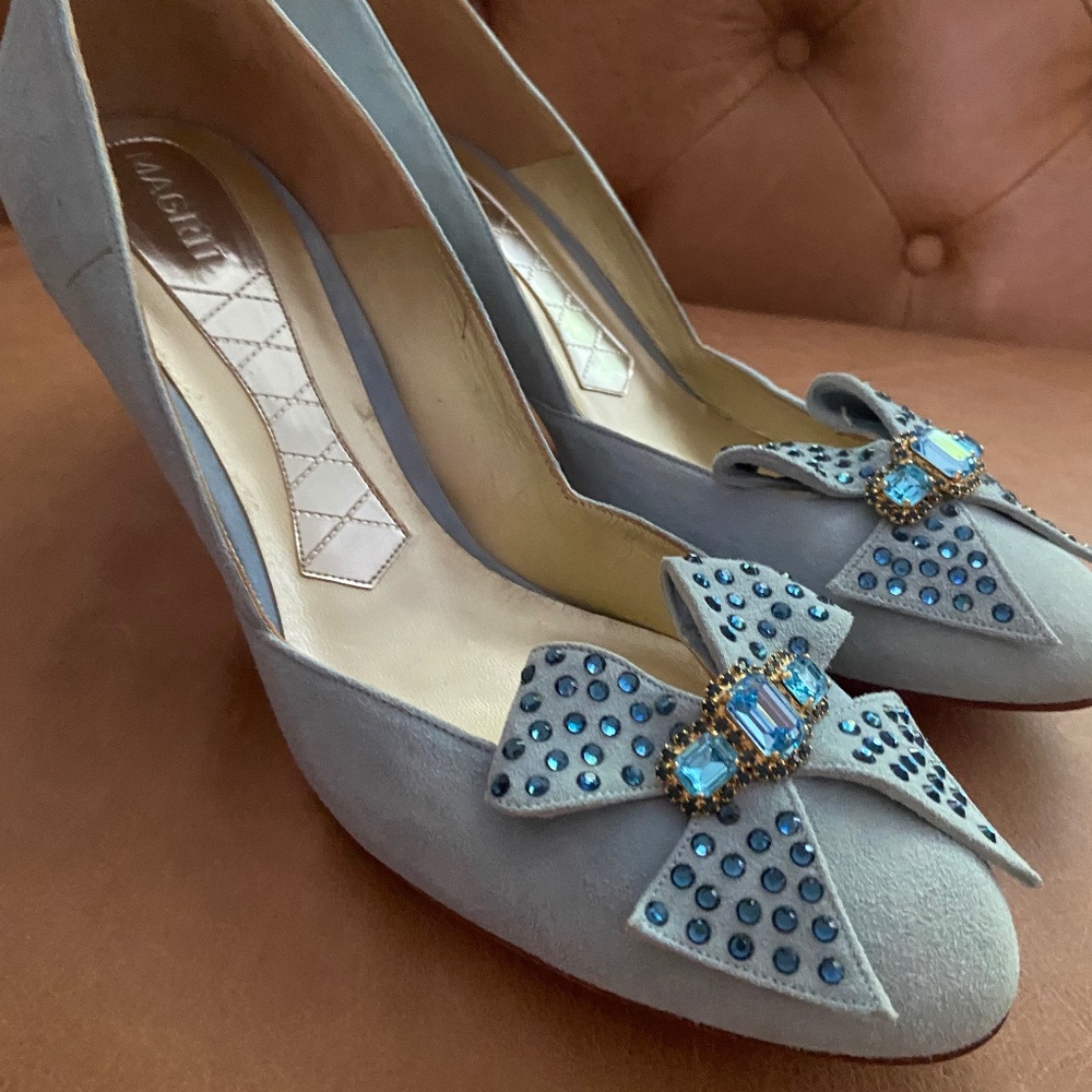 Magrit suede pumps heels with rhinestone encrusted bow (size 40.5/fits like 10)